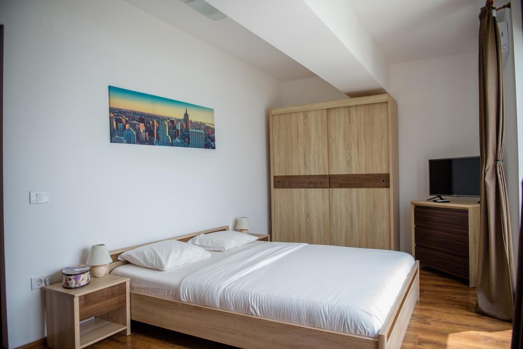 Apartment Sea Gem - 200m To Beach, Xl Terrace, And Beautiful Views Mamaia