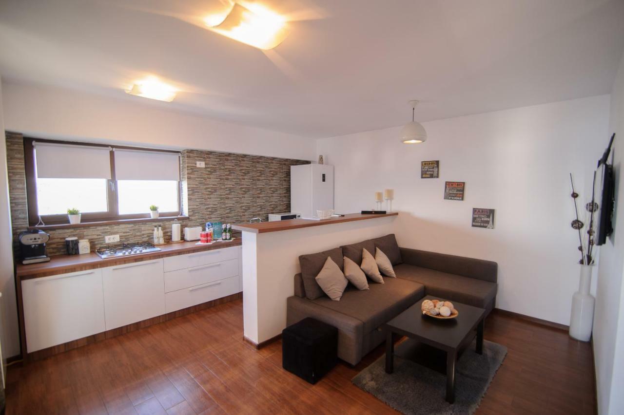 Sea Gem - 200m To Beach, Xl Terrace, And Beautiful Views * Mamaia
